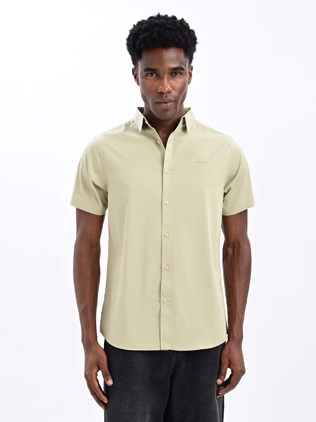 Solid Casual Shirt with Spread Collar