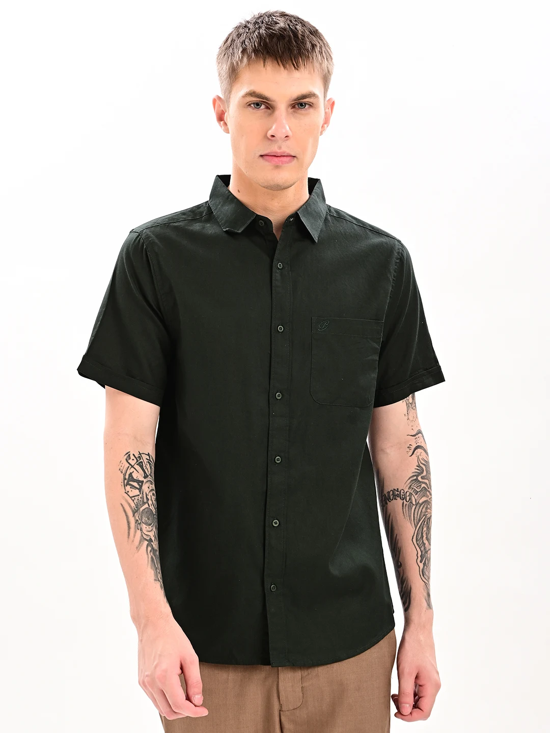 Solid Casual Shirt with Spread Collar