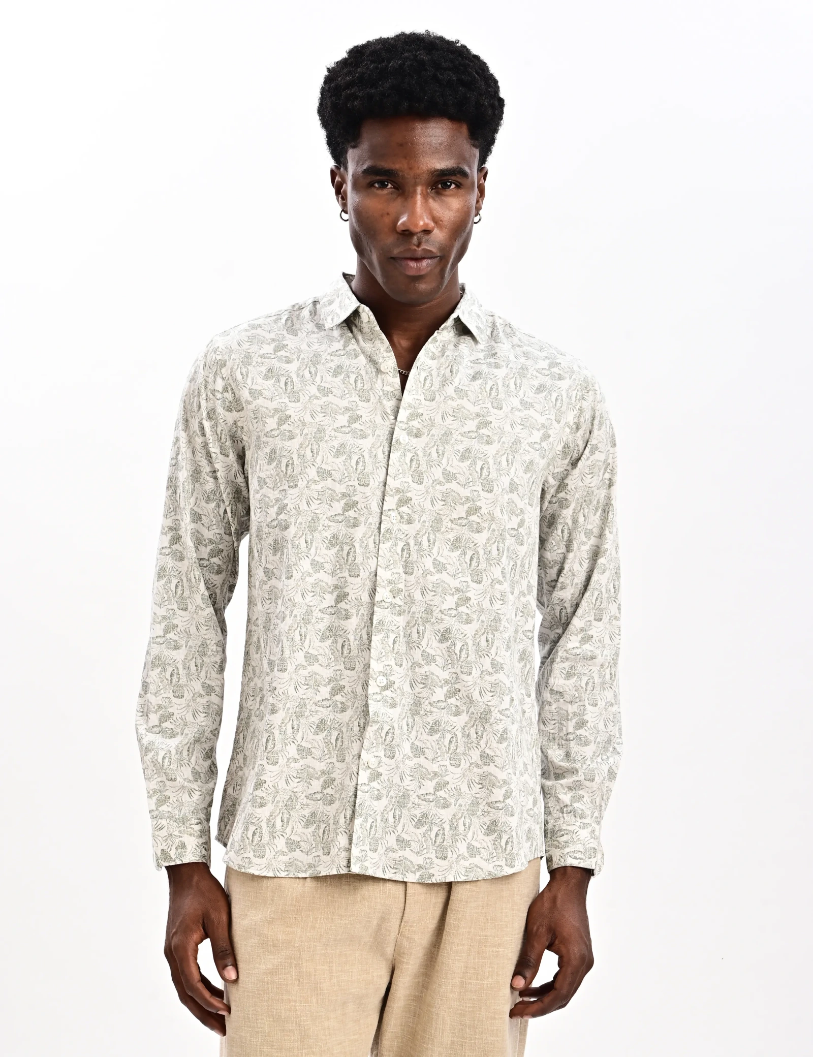 BLUBBER Tropical Foliage Printed Shirt